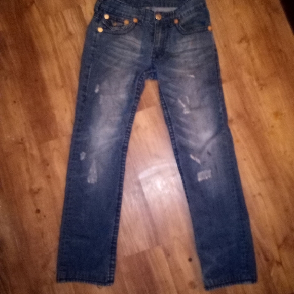 True religion blue jeans 34x32 - Picture 2 of 3